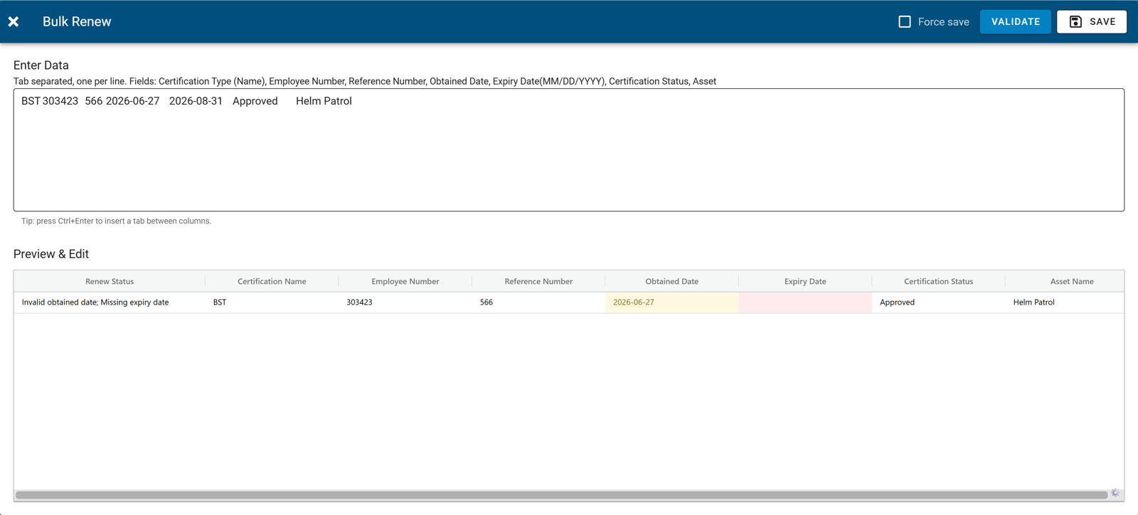 The Bulk Renew window after pasting, with a red cell for a missing value, an amber cell for an unreadable one, and the Renew Status column describing the problem.